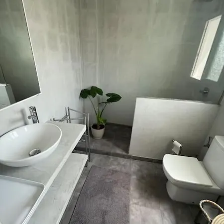 Preciosa Casa En El Centro Con Terraza Y Patio *