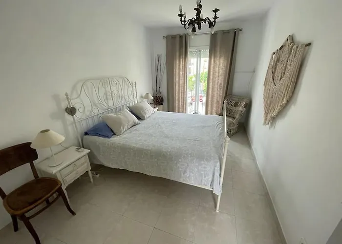 Preciosa Casa En El Centro Con Terraza Y Patio Σίτζες